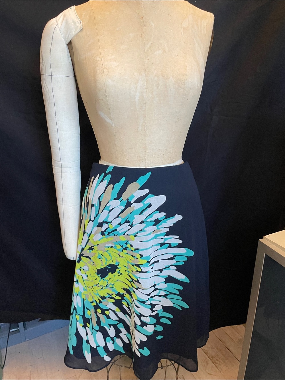 Ann Taylor Womens Navy Floral A-Line Skirt with Teal & Lime Print